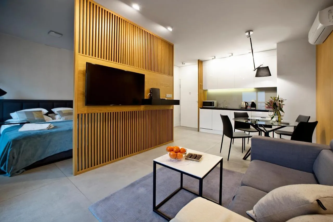 Apartment Mennica Residence Deluxe Warsaw